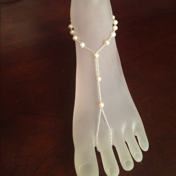 Rosey Pearl Barefoot Sandals - Picture 2 of 3